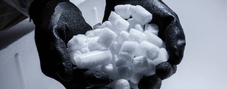 High quality dry ice for Pharmaceuticals and other  industrial uses